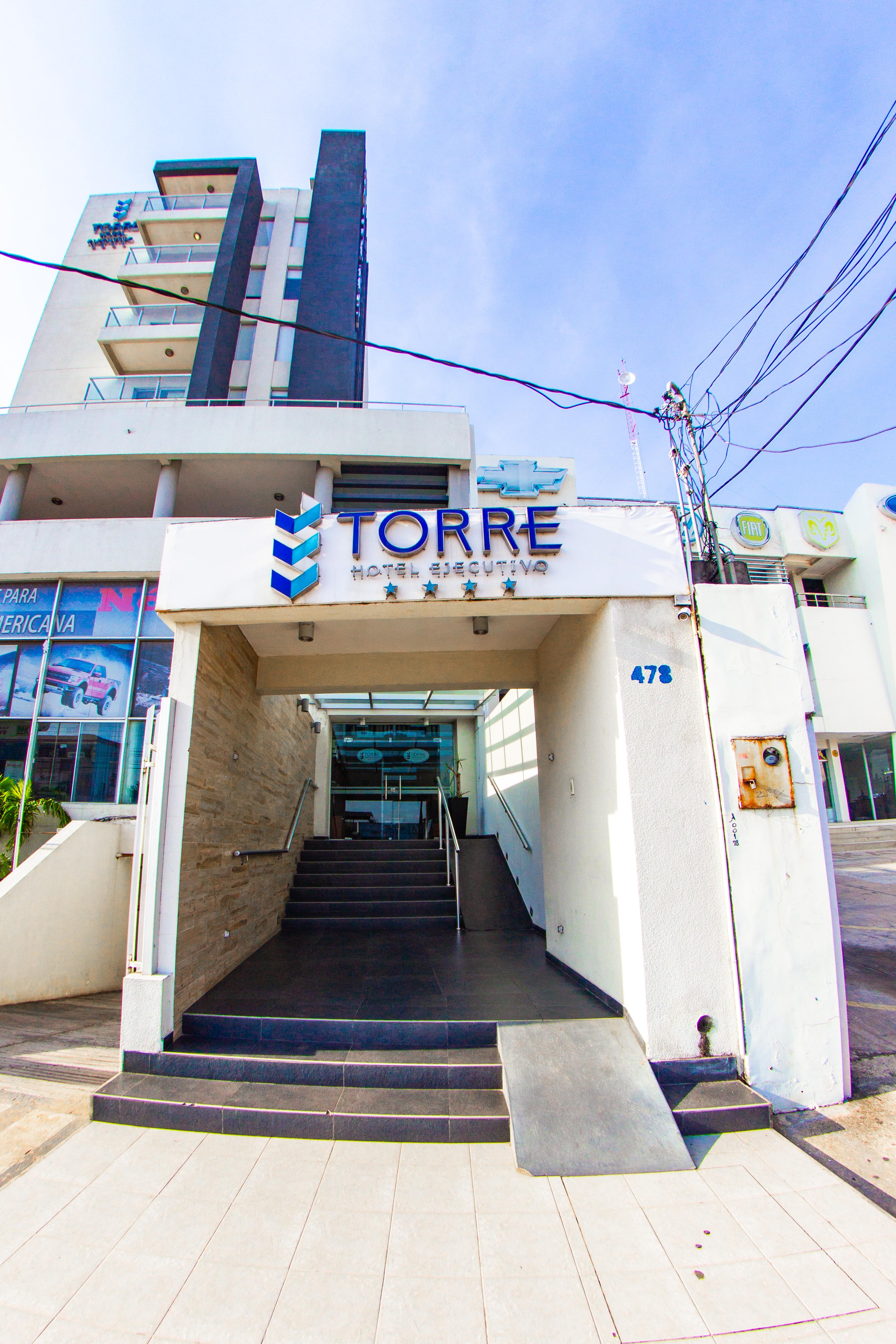 Torre Hotel Ejecutivo Santa Cruz de La Sierra Bagian luar foto
