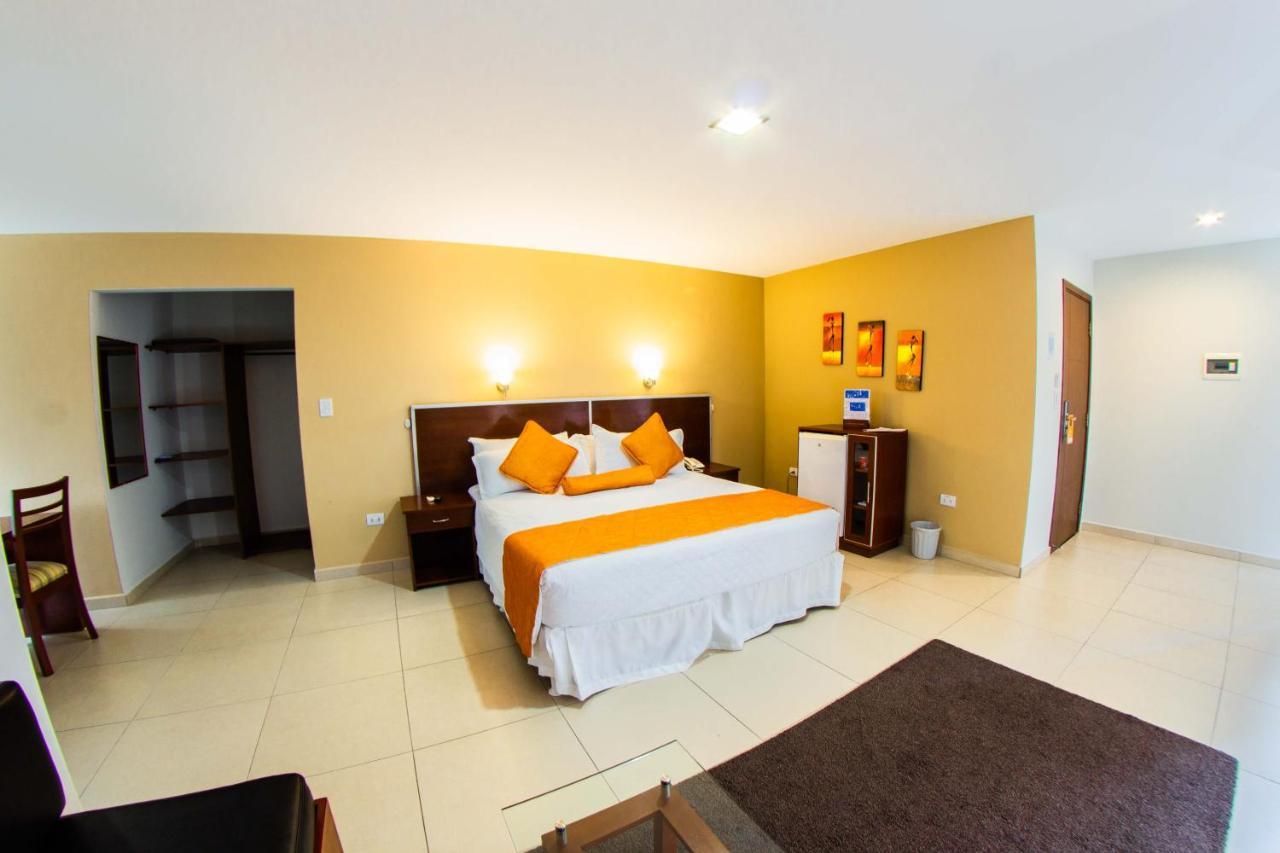 Torre Hotel Ejecutivo Santa Cruz de La Sierra Bagian luar foto